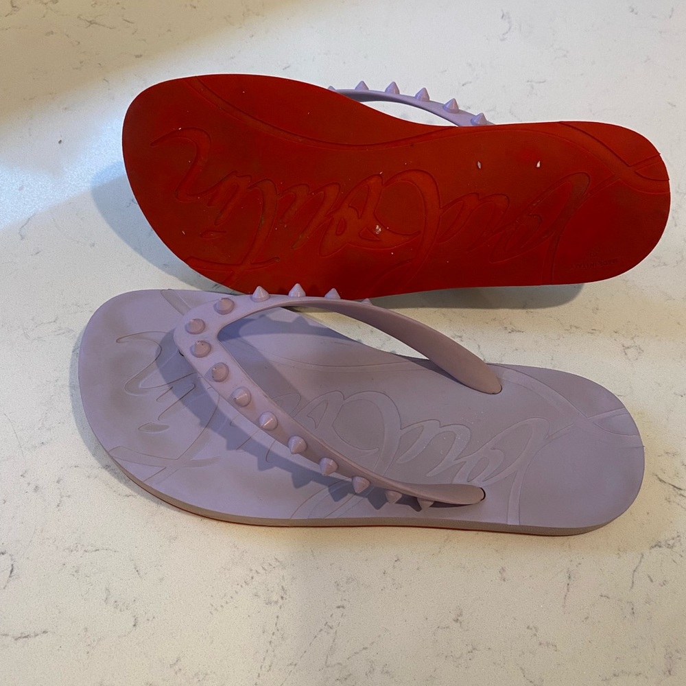 Christian Louboutin flip flops 39